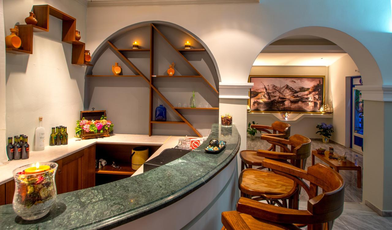 Hotel Syros Atlantis à Vári Extérieur photo