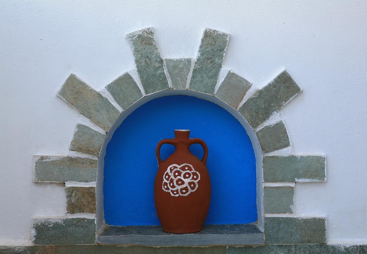 Hotel Syros Atlantis à Vári Extérieur photo