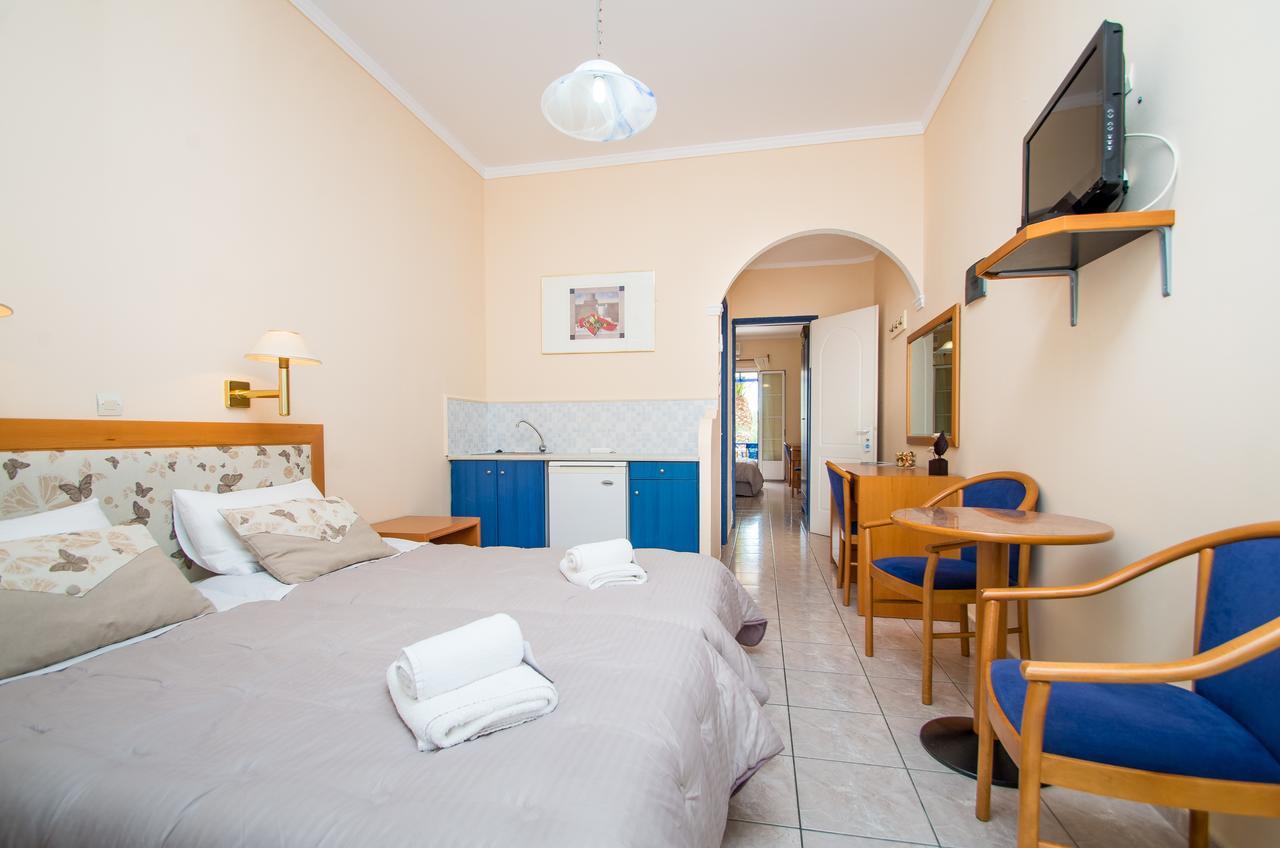 Hotel Syros Atlantis à Vári Extérieur photo