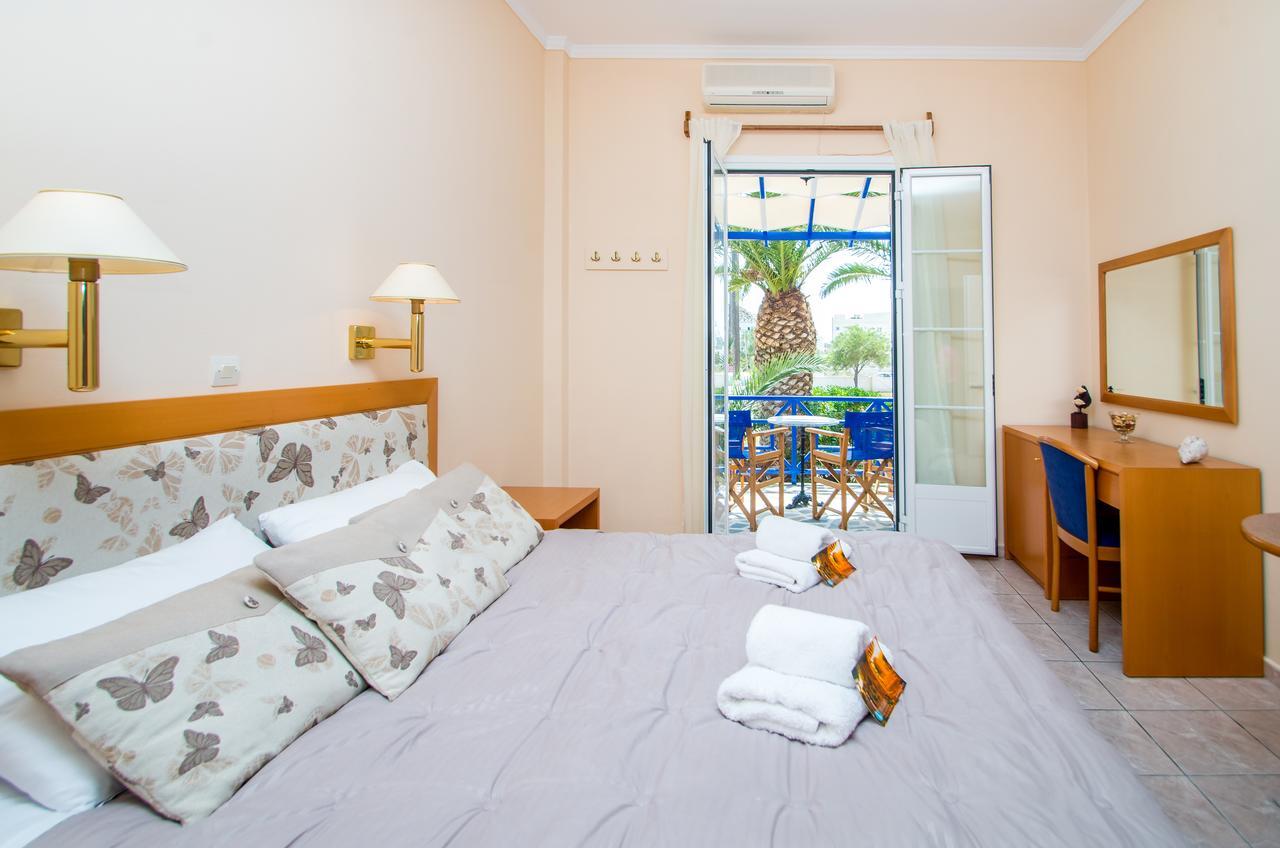 Hotel Syros Atlantis à Vári Extérieur photo