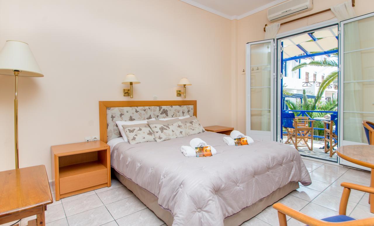 Hotel Syros Atlantis à Vári Extérieur photo